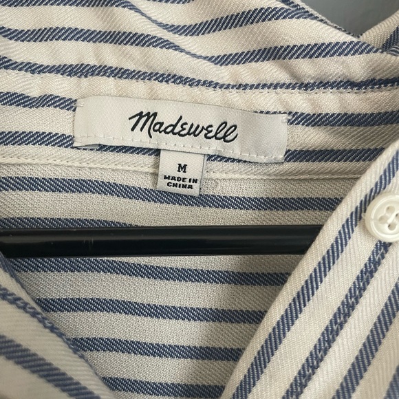 Madewell size M button up blouse blue and white stripe - Picture 2 of 3